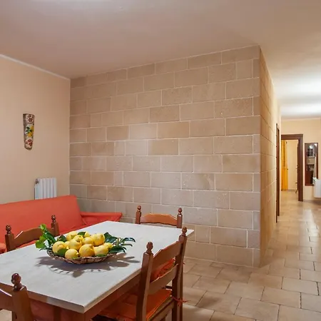 Feriehus Terra Di Mare Vignacastrisi